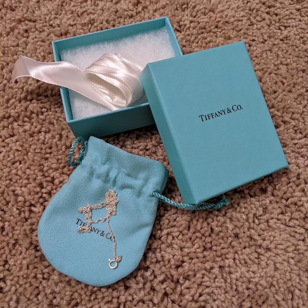 15" Tiffany & Co chain